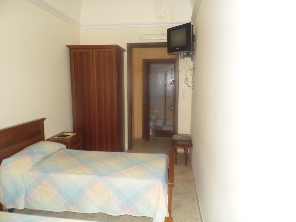 Profumi Di Ginestre Bed & Breakfast Passopisciaro Cameră foto